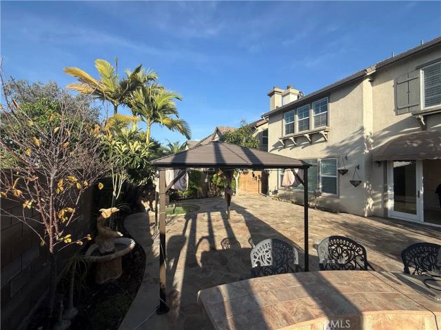 47 Snowdrop Tree, Irvine, CA 92606