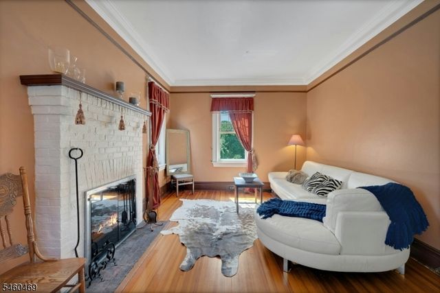 85 Spring Valley Ave, Hackensack City, NJ 07601
