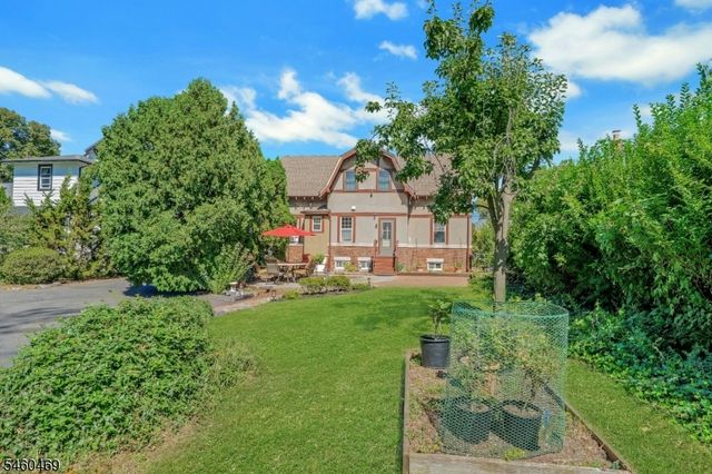 85 Spring Valley Ave, Hackensack City, NJ 07601