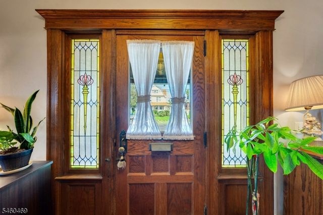 85 Spring Valley Ave, Hackensack City, NJ 07601