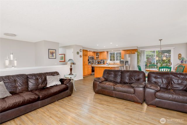 2126 Clipper Cove, Port Angeles, WA 98362
