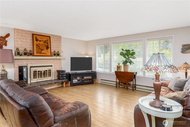 2126 Clipper Cove, Port Angeles, WA 98362