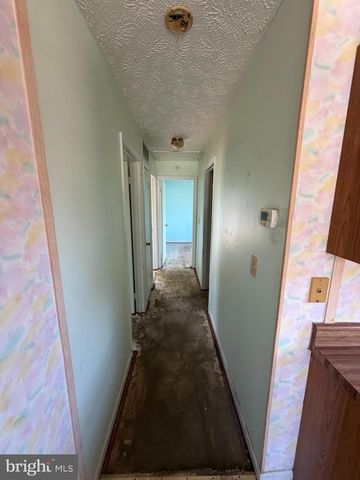 501 GLEN HEIGHTS AVE, Glen Burnie, MD 21061