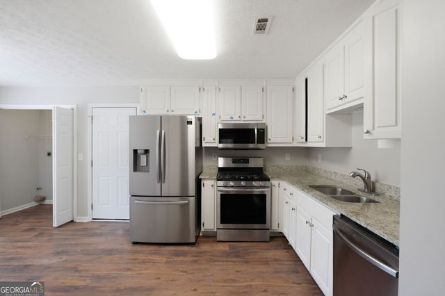 114 Harper Way, Mcdonough, GA 30252