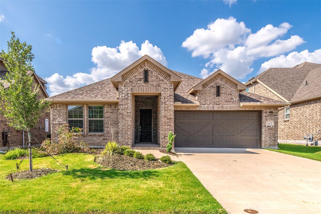 613 Cattle Chute Court, Celina, TX 75009