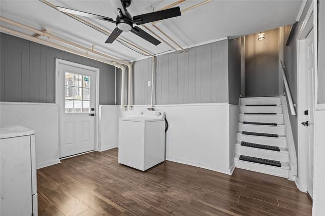 409 Arlington Ave, N Versailles, PA 15137