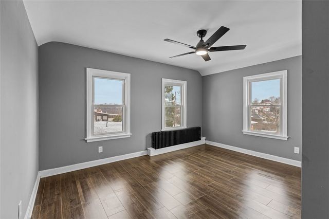 409 Arlington Ave, N Versailles, PA 15137