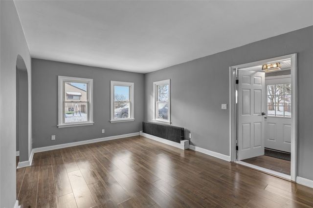 409 Arlington Ave, N Versailles, PA 15137