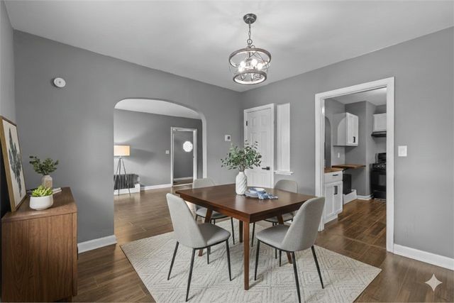 409 Arlington Ave, N Versailles, PA 15137