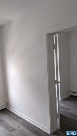 77 Chestnut Street, Paterson, NJ 07501