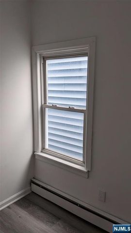 77 Chestnut Street, Paterson, NJ 07501