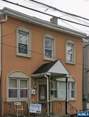 77 Chestnut Street, Paterson, NJ 07501