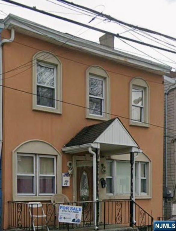 77 Chestnut Street, Paterson, NJ 07501