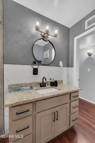 1012 MAPLE Street, El Paso, TX 79903