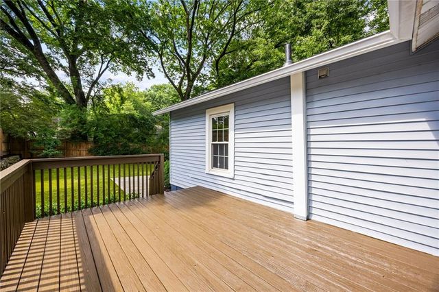 2469 Forrest Avenue NW, Atlanta, GA 30318