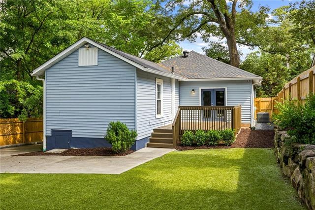 2469 Forrest Avenue NW, Atlanta, GA 30318