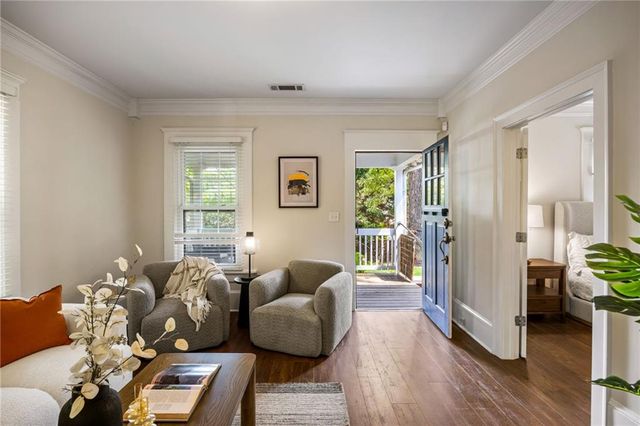 2469 Forrest Avenue NW, Atlanta, GA 30318