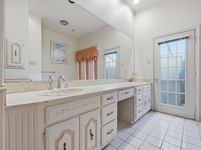10211 Shadow Way, Dallas, TX 75243