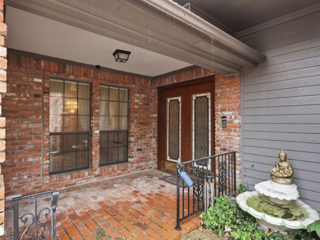 10211 Shadow Way, Dallas, TX 75243