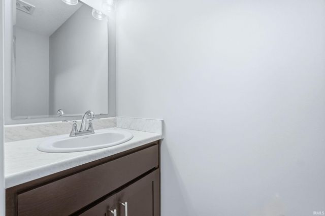 54953 Moonfish Court, Middlebury, IN 46540