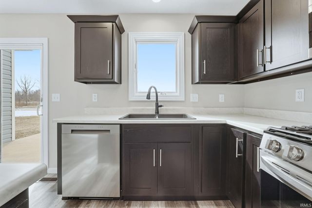 54953 Moonfish Court, Middlebury, IN 46540