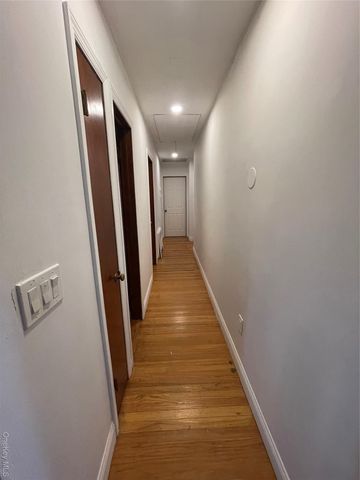 30 Oakcrest Avenue, Middle Island, NY 11953