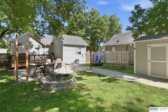 710 S Washington Street, Papillion, NE 68046