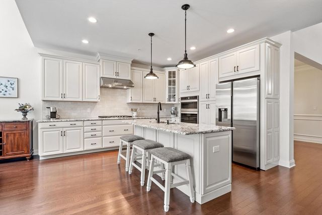 40 Phoebe St 101, Methuen, MA 01844