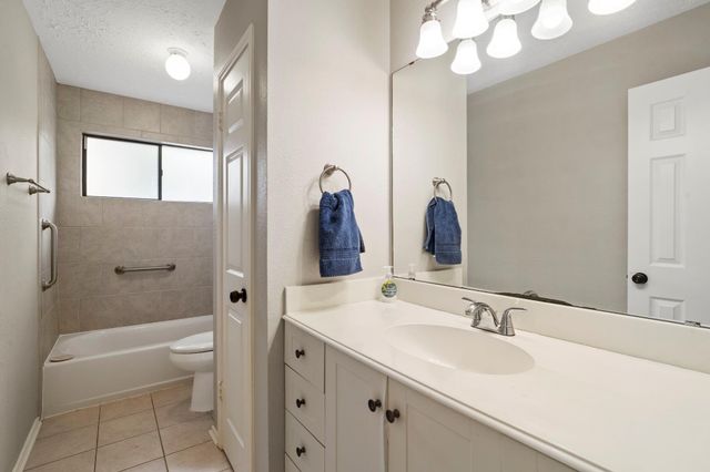 2437 Willow Bend Drive, Richmond, TX 77406