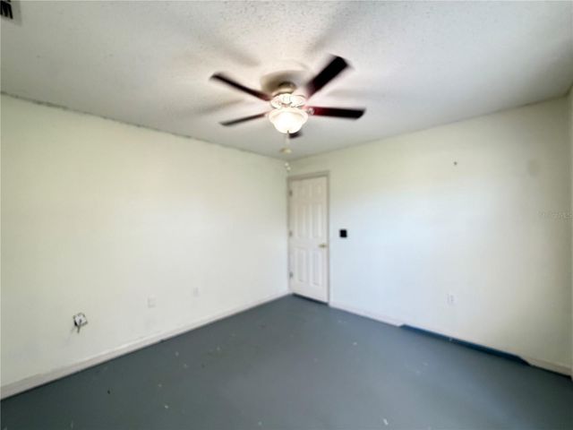 1011 EIFFEL LANE, Kissimmee, FL 34759
