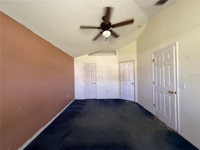 1011 EIFFEL LANE, Kissimmee, FL 34759