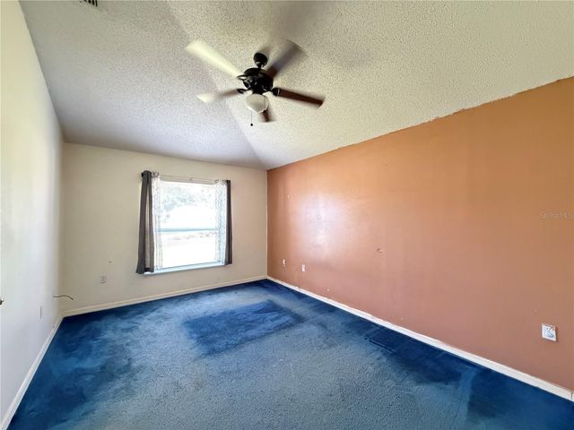 1011 EIFFEL LANE, Kissimmee, FL 34759