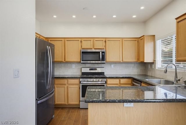3825 Juno Beach Street 102, Las Vegas, NV 89129