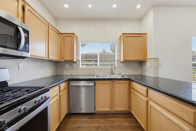 3825 Juno Beach Street 102, Las Vegas, NV 89129