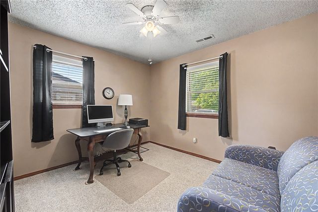 2500 N Jill Circle, Springdale, AR 72762