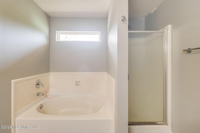 15916 Cottonwood Drive, Biloxi, MS 39532