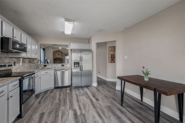 1140 Lake Haven Drive, Little Elm, TX 75068