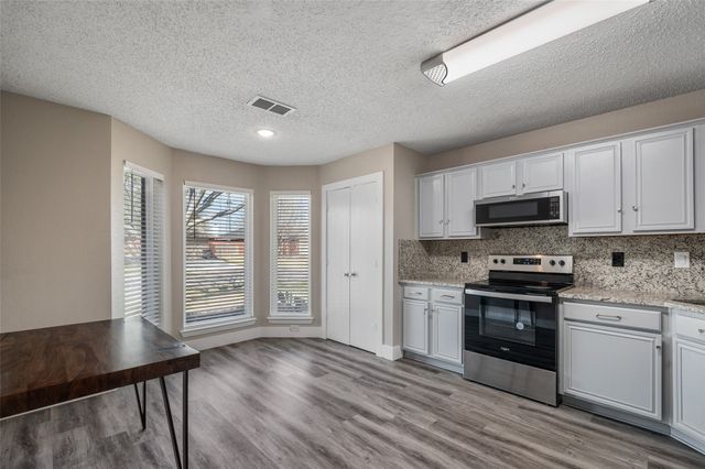 1140 Lake Haven Drive, Little Elm, TX 75068