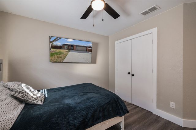 1140 Lake Haven Drive, Little Elm, TX 75068