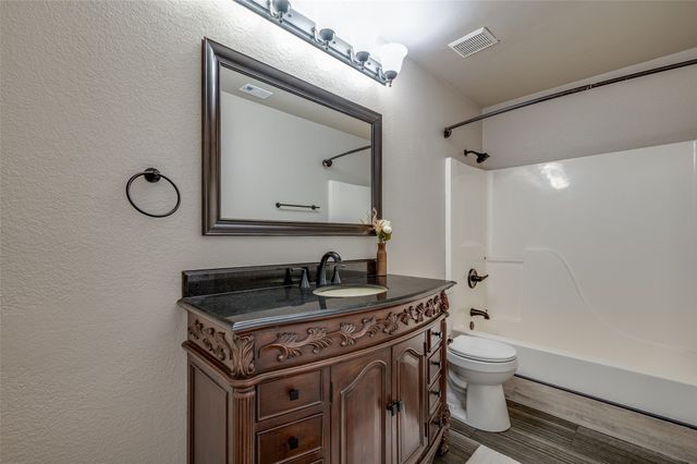 1140 Lake Haven Drive, Little Elm, TX 75068