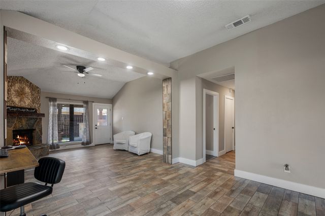 1140 Lake Haven Drive, Little Elm, TX 75068