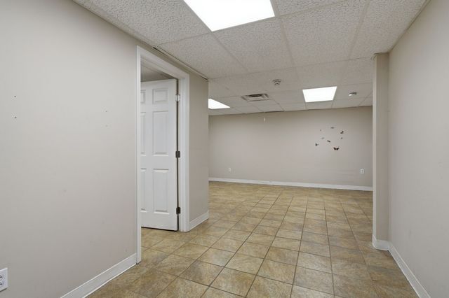 1935 Dinsmore Rd, Clarksville, TN 37040