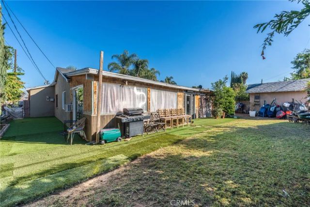 5300 Noble Street, Riverside, CA 92503