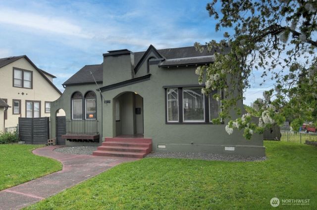 1059 S Market Boulevard, Chehalis, WA 98532