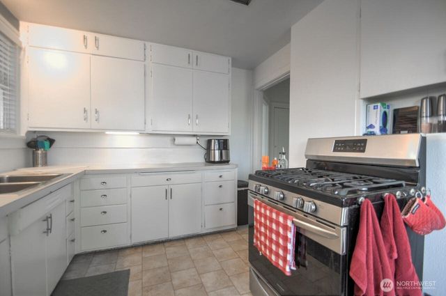 1059 S Market Boulevard, Chehalis, WA 98532