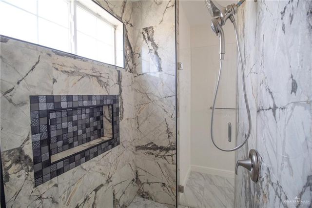 23713 Oak Hill Drive, Edcouch, TX 78538