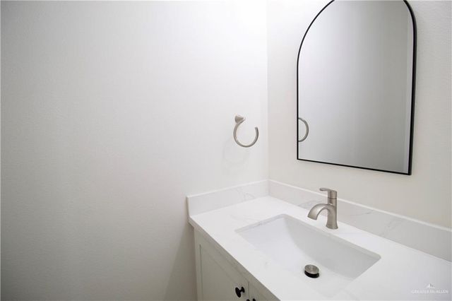 23713 Oak Hill Drive, Edcouch, TX 78538