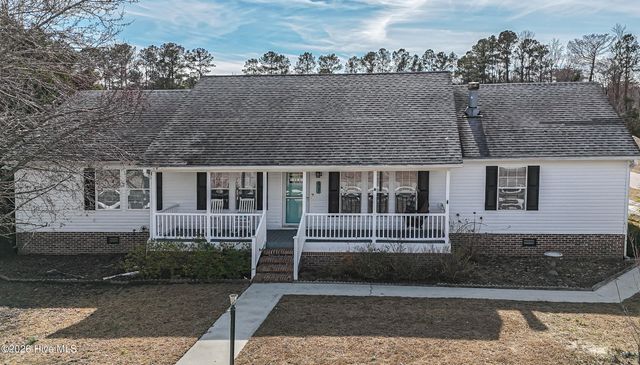 33 Sellers Cove Way NE, Winnabow, NC 28479