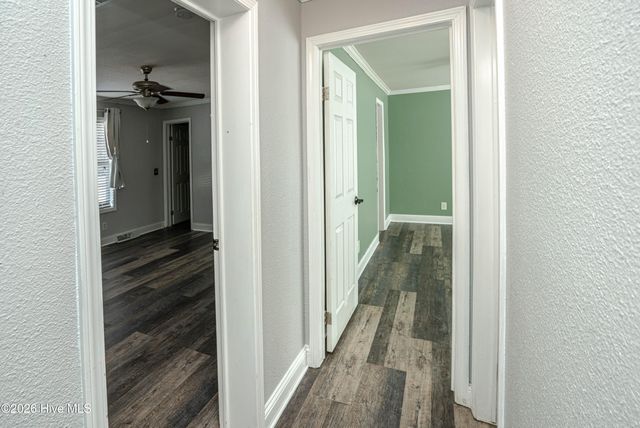 33 Sellers Cove Way NE, Winnabow, NC 28479