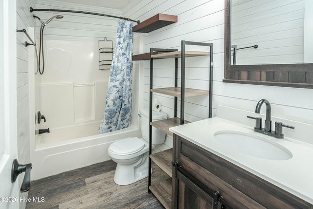 33 Sellers Cove Way NE, Winnabow, NC 28479